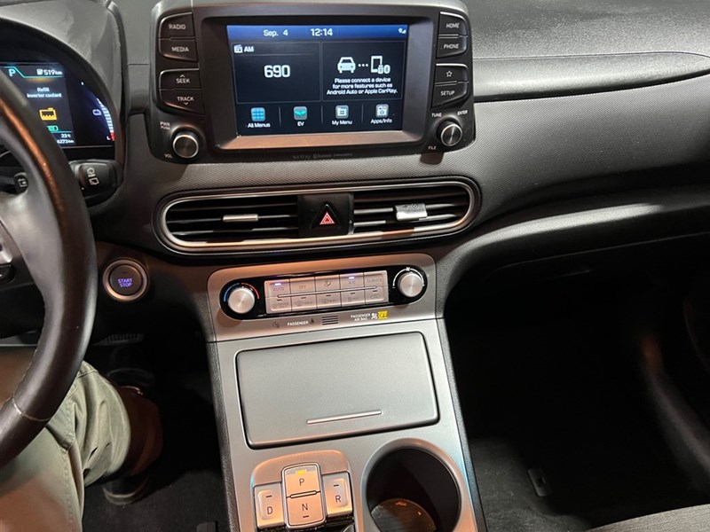 2021 Hyundai Kona Electric Preferred w/Two-Tone Roof FWD