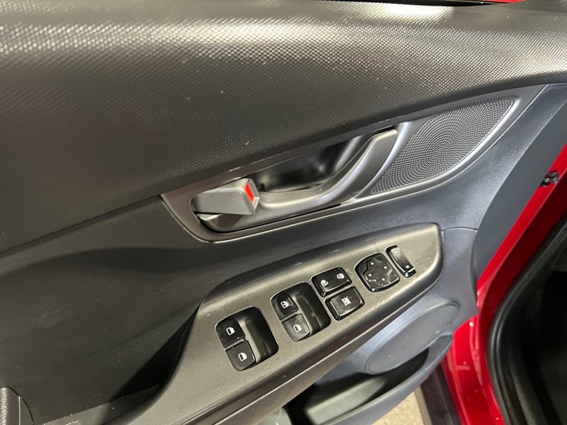 2021 Hyundai Kona Electric Preferred w/Two-Tone Roof FWD