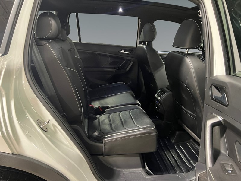 2023 Volkswagen Tiguan Highline R-Line 4MOTION