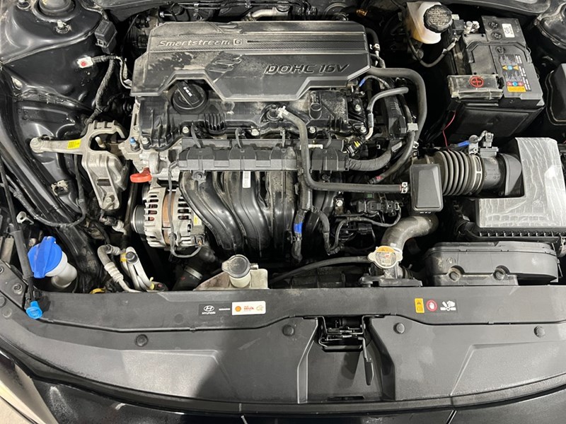 2023 Hyundai Elantra Preferred IVT w/Tech Pkg