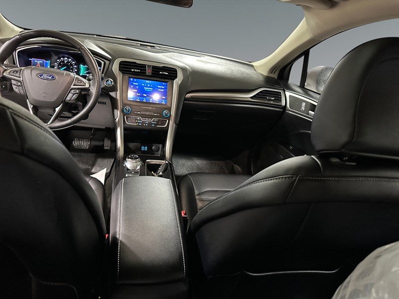 2020 Ford Fusion Hybrid SEL FWD