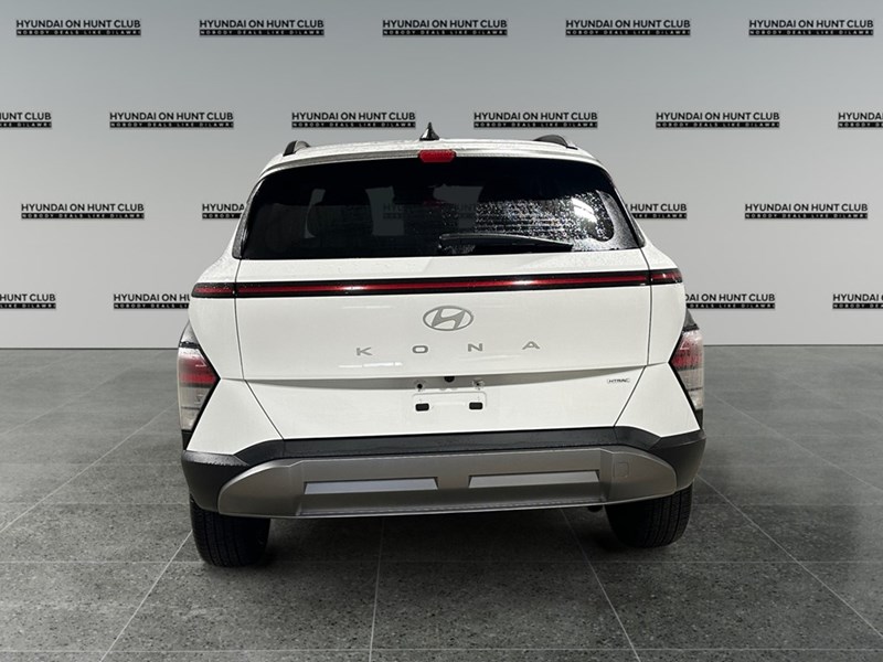2025 Hyundai Kona 2.0L Preferred AWD w/Trend Package