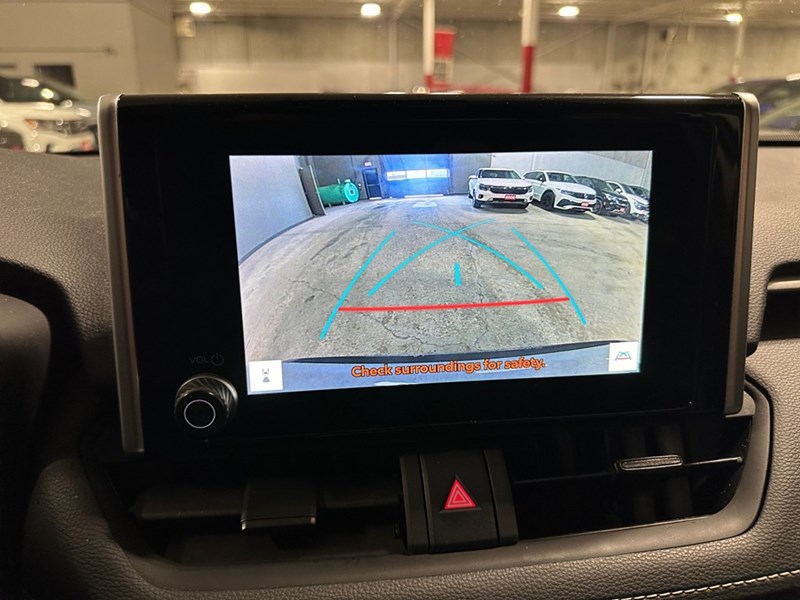 2025 Toyota RAV4 LE AWD