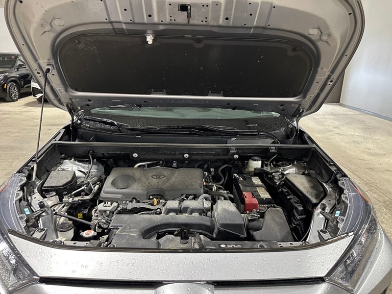 2025 Toyota RAV4 LE AWD