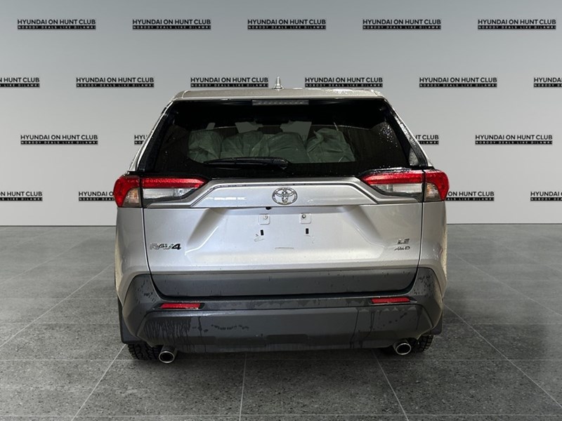 2025 Toyota RAV4 LE AWD