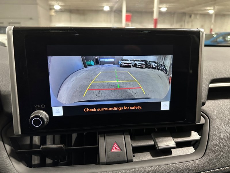 2025 Toyota RAV4 XLE AWD