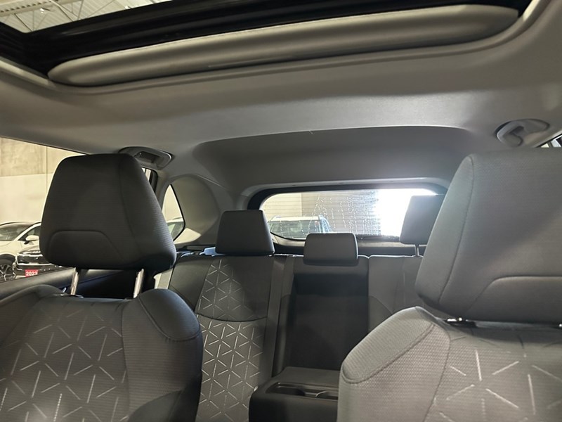 2025 Toyota RAV4 XLE AWD