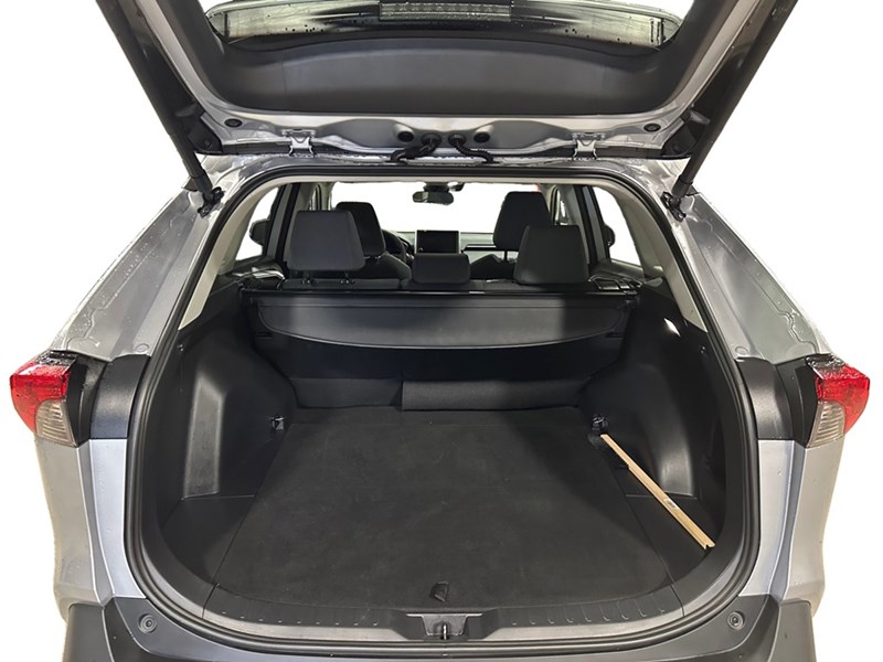 2025 Toyota RAV4 XLE AWD