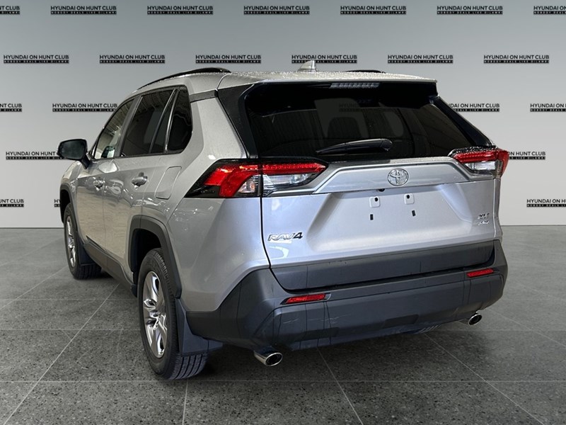 2025 Toyota RAV4 XLE AWD