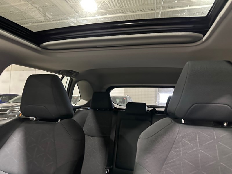 2025 Toyota RAV4 XLE AWD