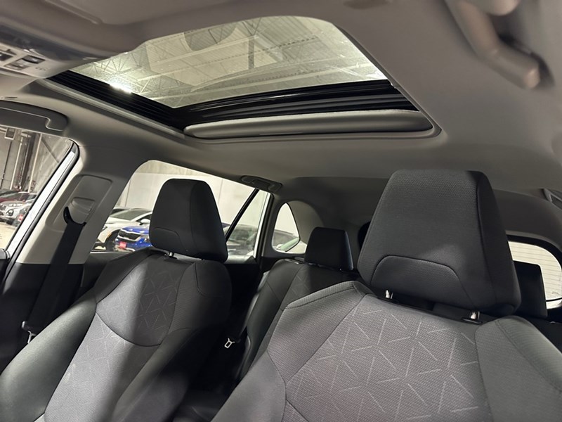 2025 Toyota RAV4 XLE AWD