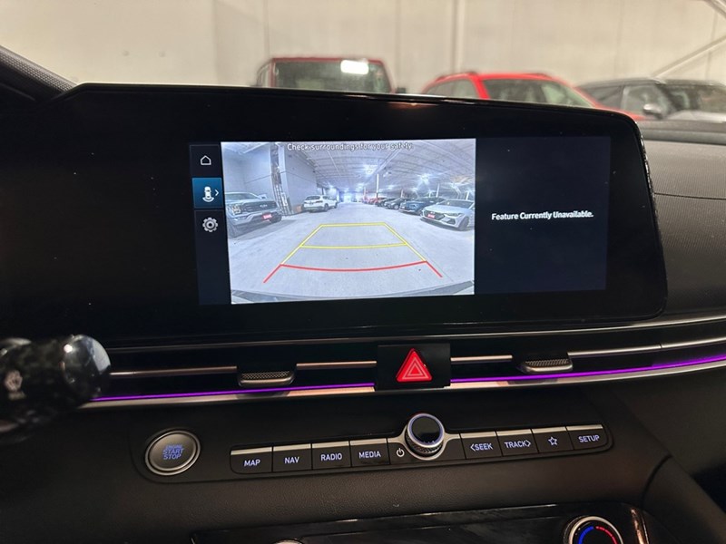 2025 Hyundai Elantra Preferred IVT w/Tech Pkg