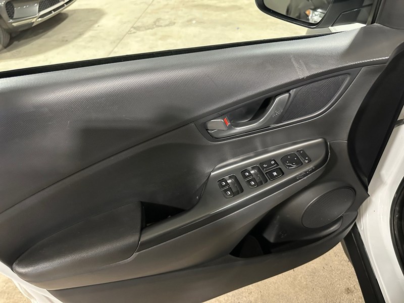 2023 Hyundai Kona 2.0L Preferred FWD