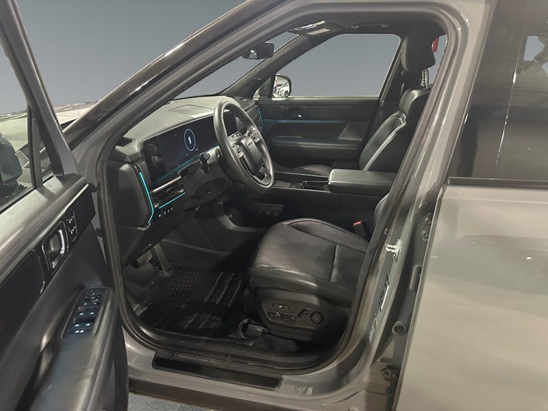2024 Hyundai Santa Fe Ultimate Calligraphy AWD