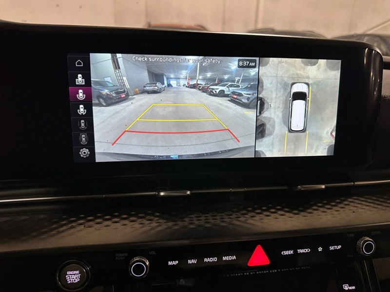 2024 Kia Carnival SX FWD
