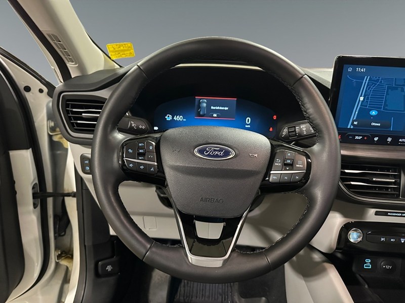 2023 Ford Escape Platinum AWD