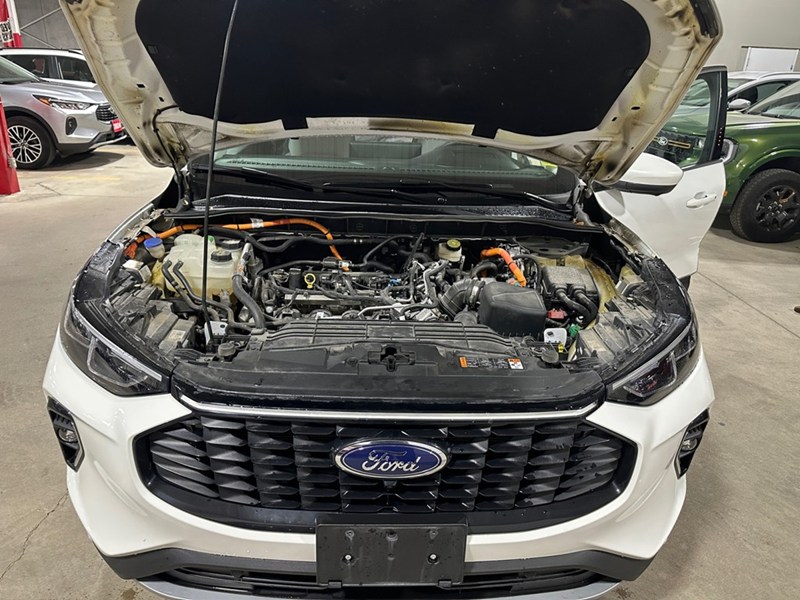 2023 Ford Escape Platinum AWD