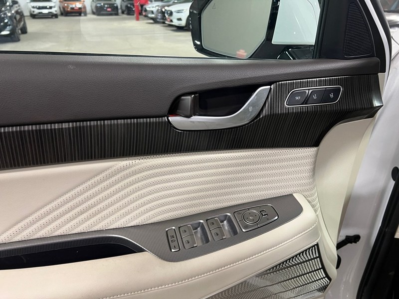 2024 Hyundai Palisade Ultimate Calligraphy w/Beige 7-Passenger AWD