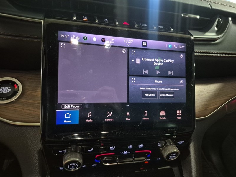 2023 Jeep Grand Cherokee L Summit 4x4