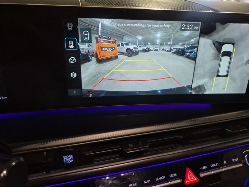 2025 Hyundai Santa Fe Ultimate Calligraphy AWD