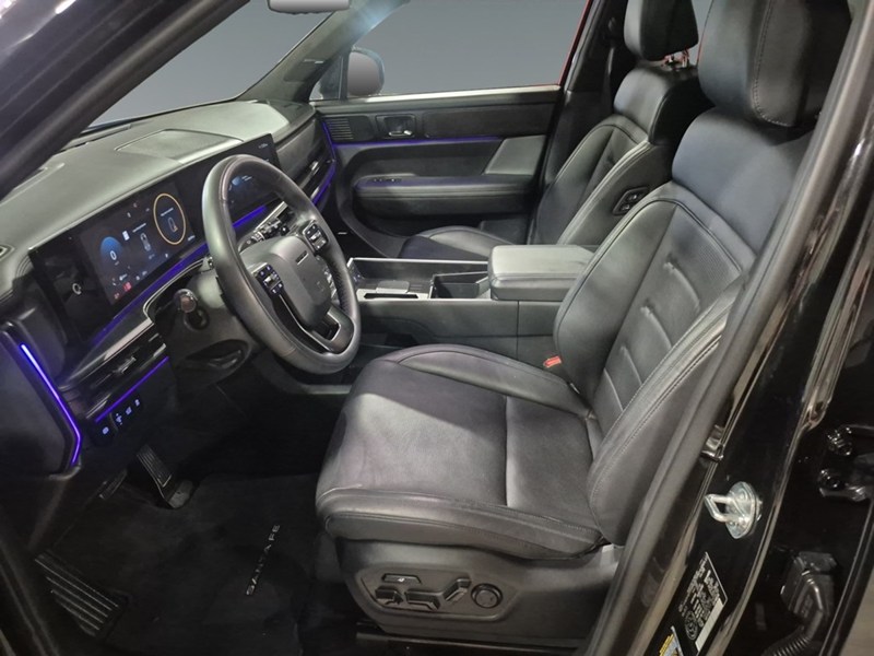 2025 Hyundai Santa Fe Ultimate Calligraphy AWD