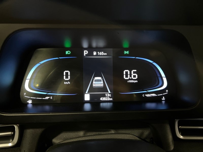 2024 Hyundai Elantra Preferred IVT