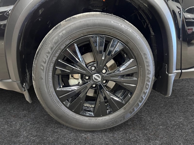 2023 Nissan Rogue AWD SV Midnight Edition