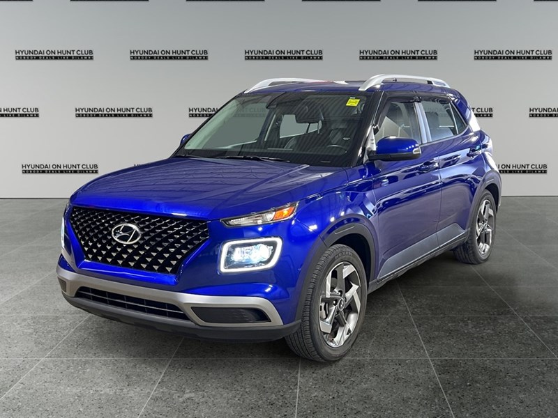 2022 Hyundai Venue Ultimate IVT w/Black Interior