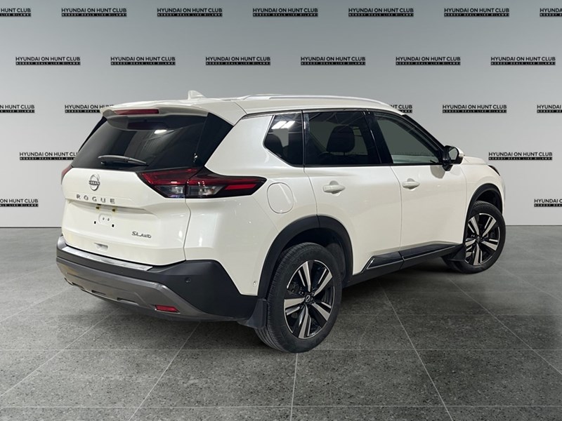 2023 Nissan Rogue AWD SL