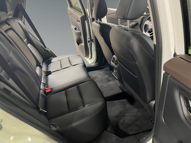 2023 Nissan Rogue AWD SL