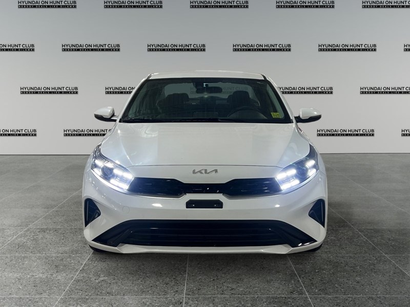 2024 Kia Forte EX IVT