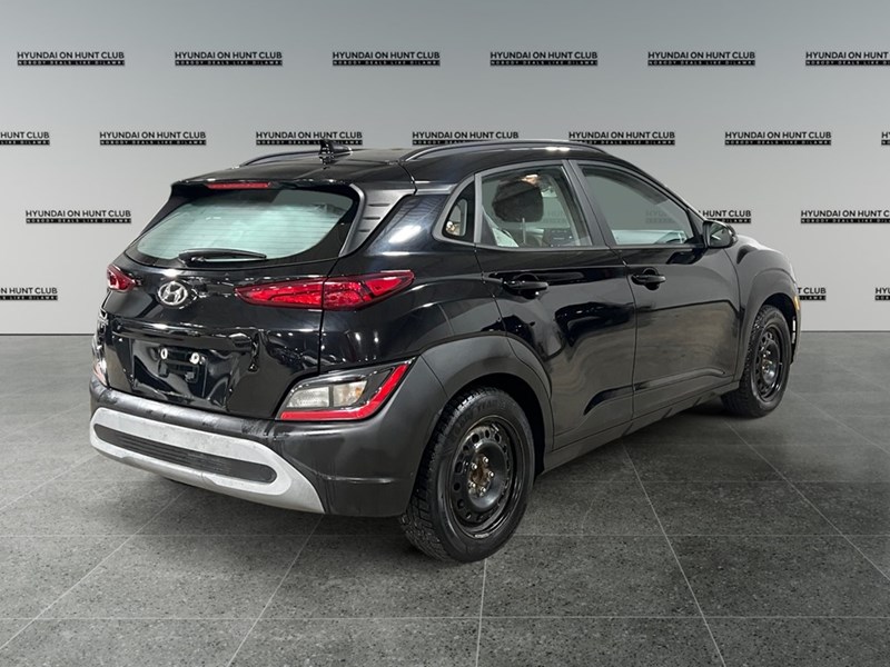 2022 Hyundai Kona 2.0L Essential FWD
