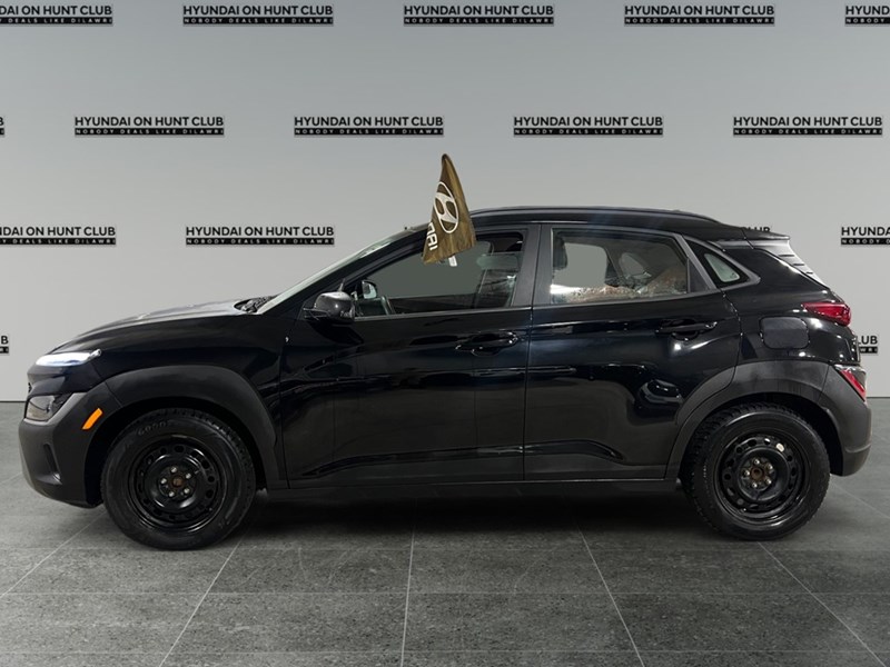 2022 Hyundai Kona 2.0L Essential FWD