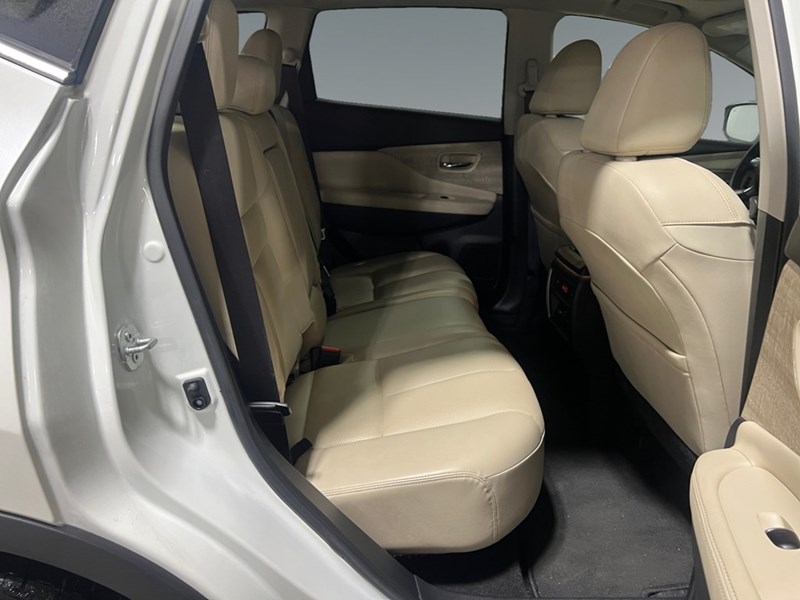 2023 Nissan Murano AWD SL