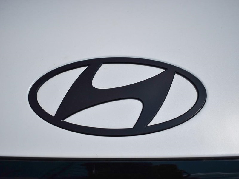 2026 Hyundai Santa Fe HEV Ultimate Calligraphy AWD w/Beige