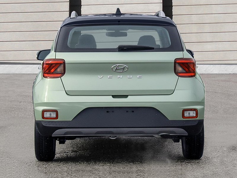 2026 Hyundai Venue Preferred IVT w/Two-Tone
