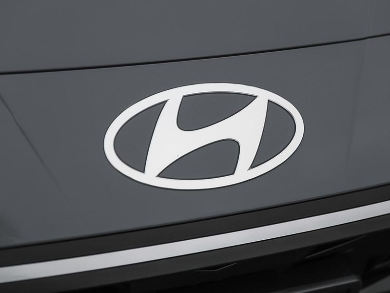 2026 Hyundai Elantra Preferred IVT