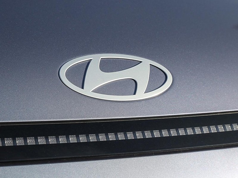 2026 Hyundai Kona Electric Preferred FWD w/Ultimate Package
