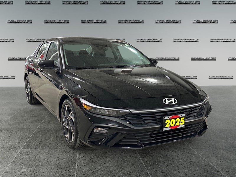 2025 Hyundai Elantra Preferred IVT w/Tech Pkg