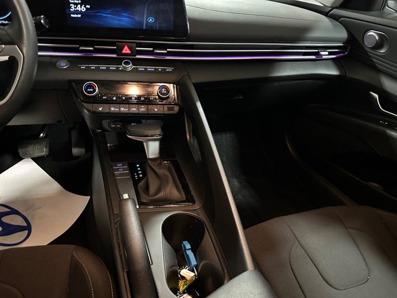 2025 Hyundai Elantra Preferred IVT w/Tech Pkg