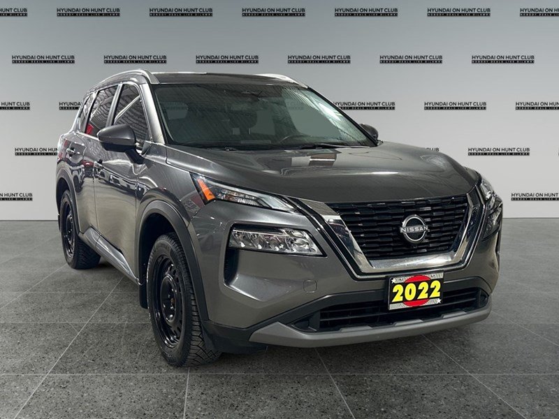 2022 Nissan Rogue AWD SV