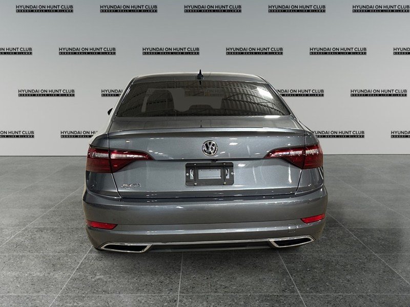 2021 Volkswagen Jetta Execline Auto