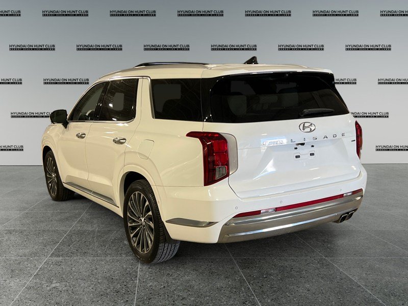 2024 Hyundai Palisade Ultimate Calligraphy w/Beige 7-Passenger AWD