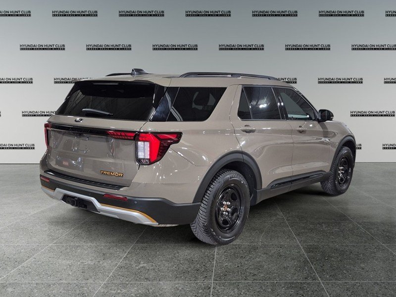 2026 Ford Explorer Tremor 4WD