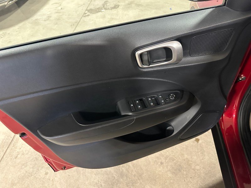 2025 Hyundai Venue Preferred IVT