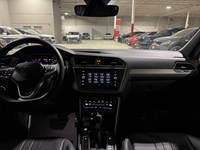 2023 Volkswagen Tiguan Comfortline R-Line Black Edition 4MOTION