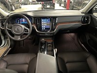 2023 Volvo V60 Cross Country B5 AWD Core