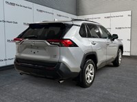 2021 Toyota RAV4 LE AWD