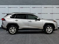 2021 Toyota RAV4 LE AWD