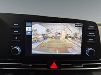 2025 Hyundai Elantra Preferred IVT